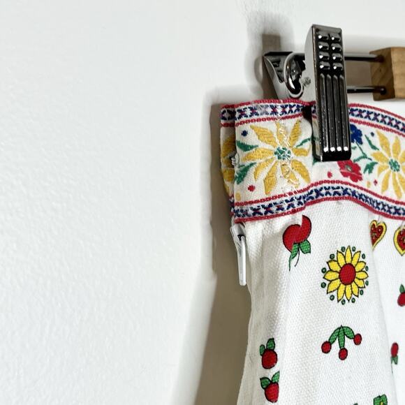 Vintage Upcycled Apple Print Skirt Womens Size 8 80s Retro Unique Artsy Handmade - Picture 7 of 8